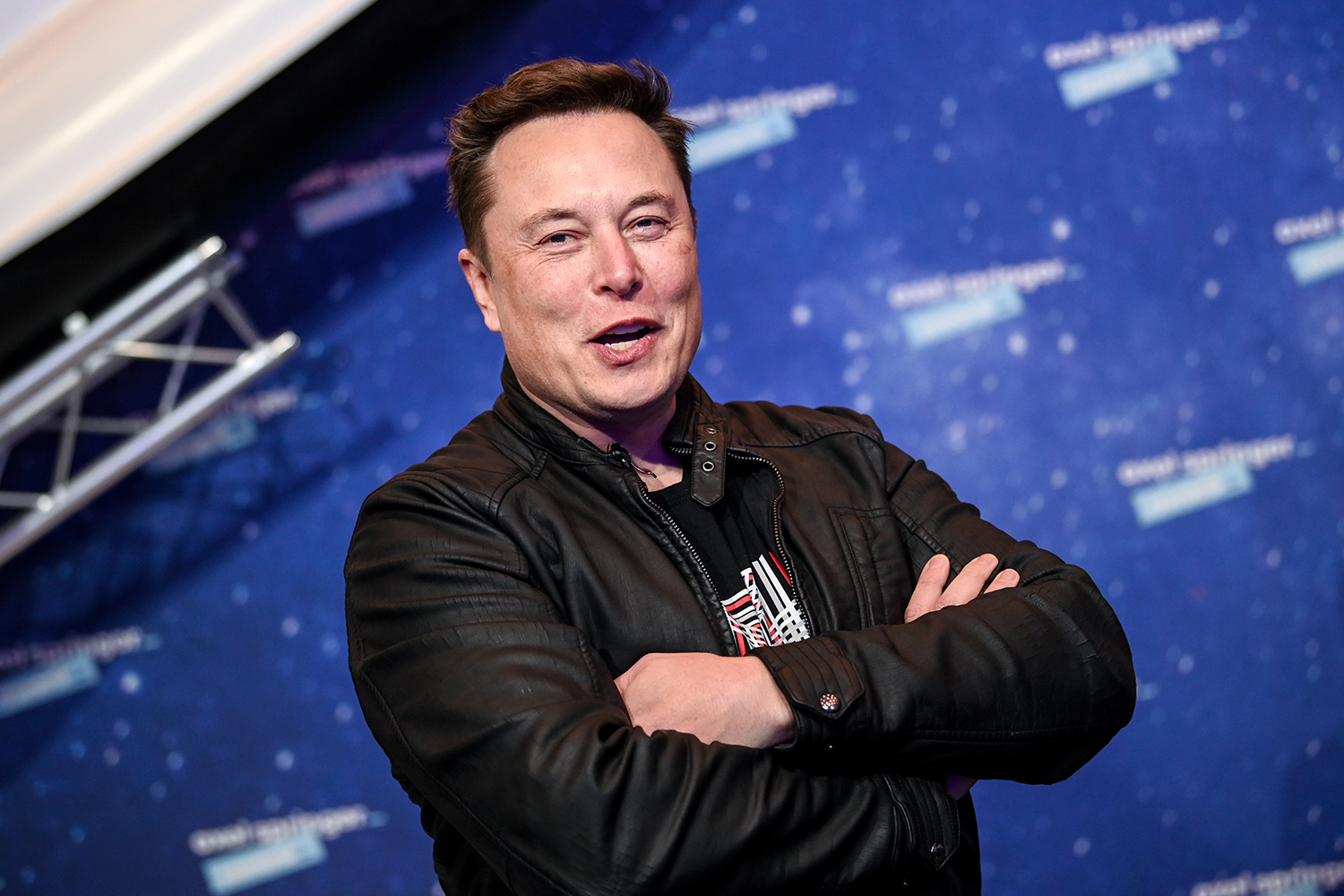 Investors Signal Acceptance of Elon Musk’s Offer on Twitter